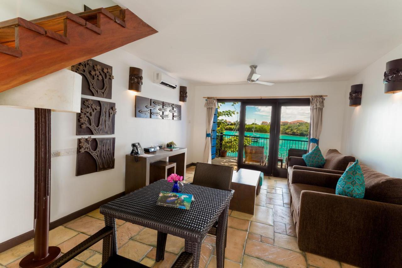 True Blue Bay Resort St. George's Exterior foto