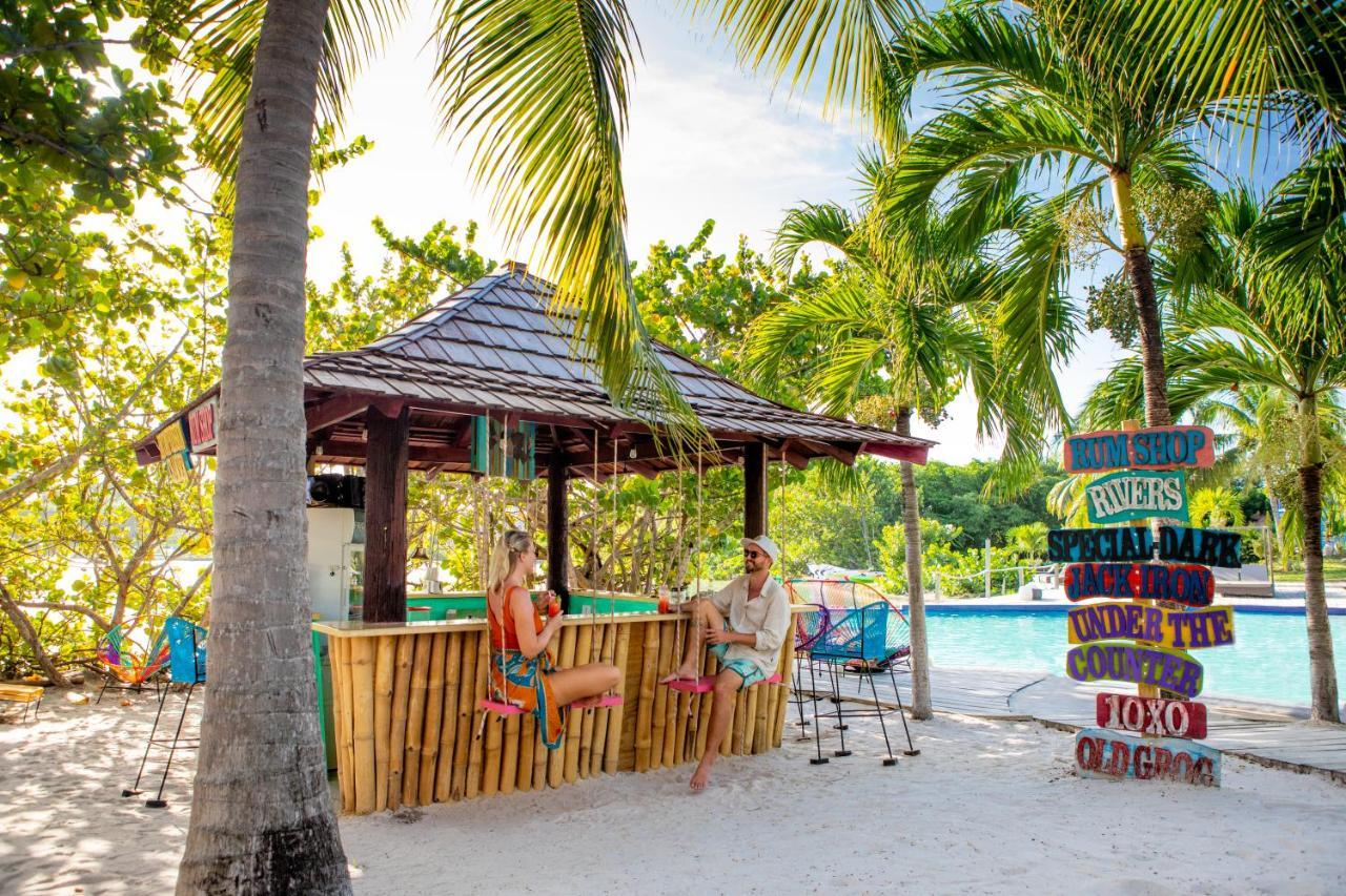 True Blue Bay Resort St. George's Exterior foto