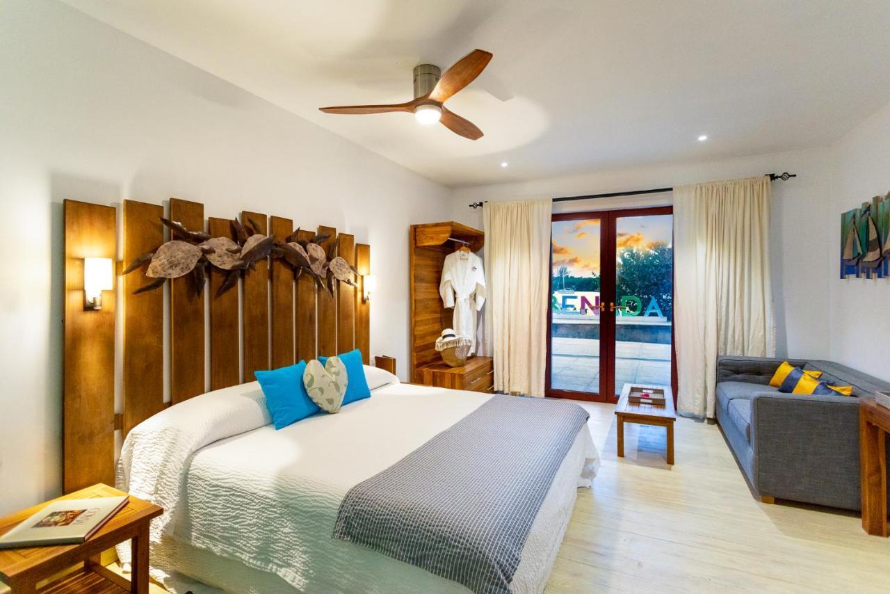 True Blue Bay Resort St. George's Exterior foto